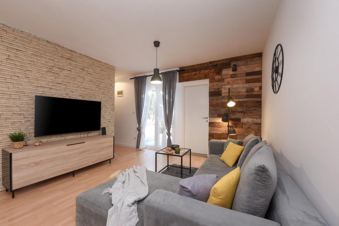 L&R Luxury Apartment- Free Parking ザダル エクステリア 写真