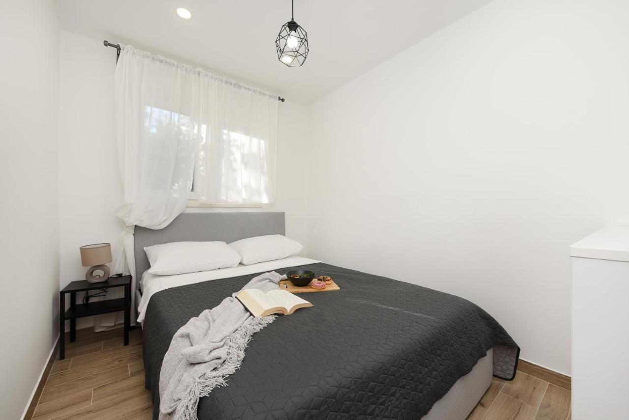 L&R Luxury Apartment- Free Parking ザダル エクステリア 写真